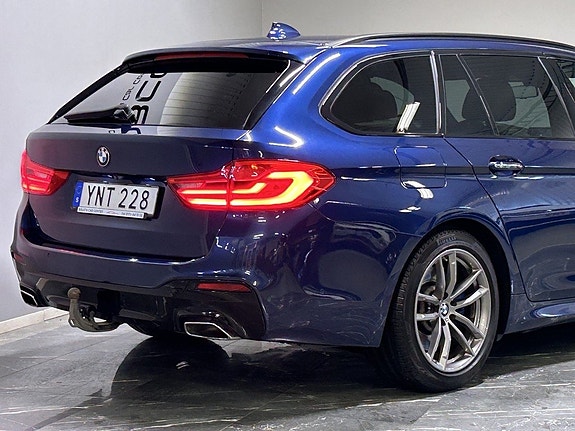 BMW 530i 9 of 30