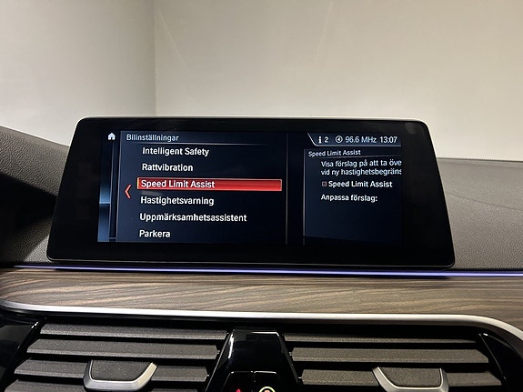 BMW 530i 22 of 30