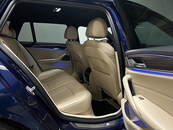BMW 530i 15 of 30