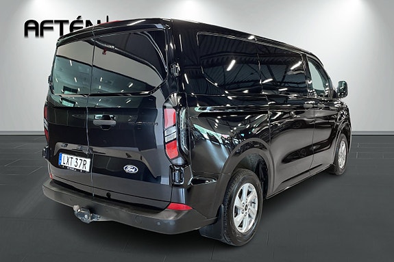 Ford Transit Custom 10 of 30