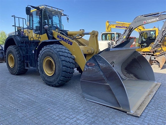 Komatsu WA480-8EO 5 of 12