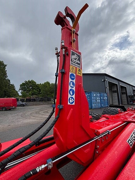 Bigab B 20 21 of 24