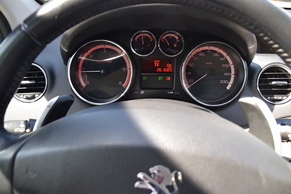 Peugeot 308 16 of 23