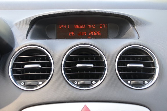 Peugeot 308 11 of 23