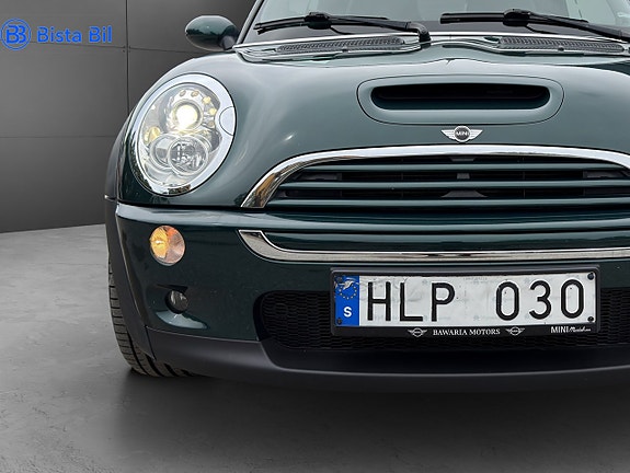 MINI Cooper S 9 of 24