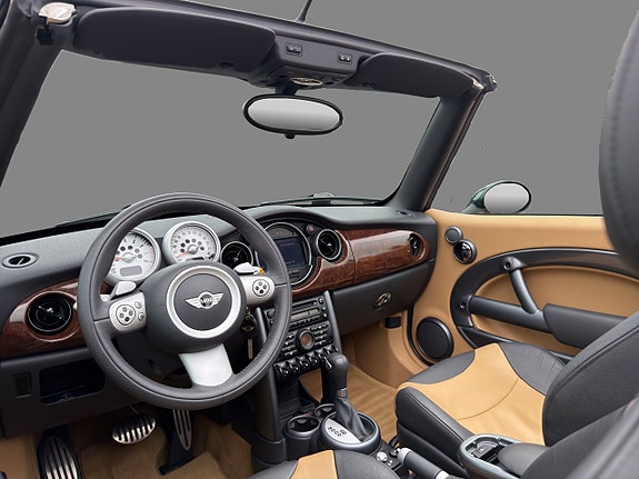 MINI Cooper S 14 of 24