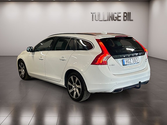Volvo V60 3 of 22