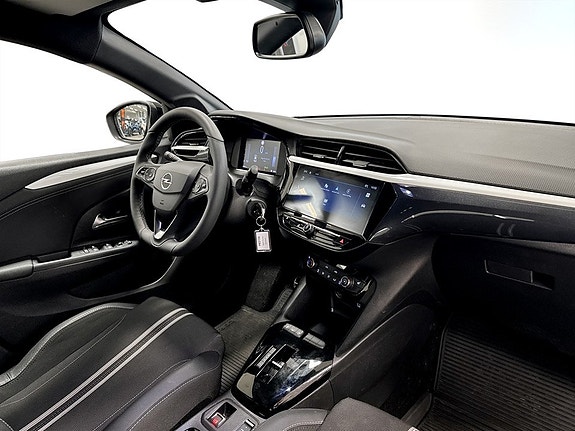 Opel Corsa 11 of 15