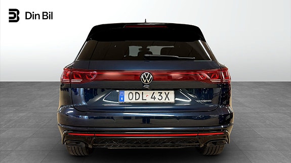 Volkswagen Touareg 6 of 16