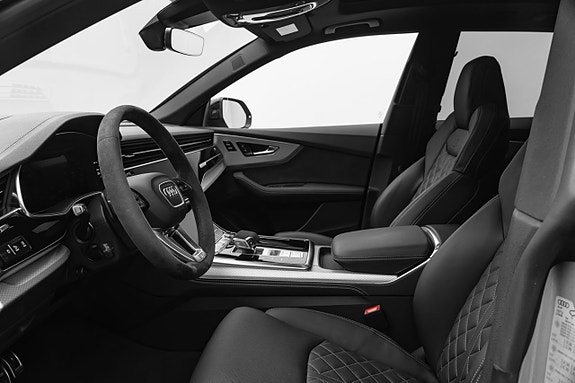 Audi Q8 8 of 30
