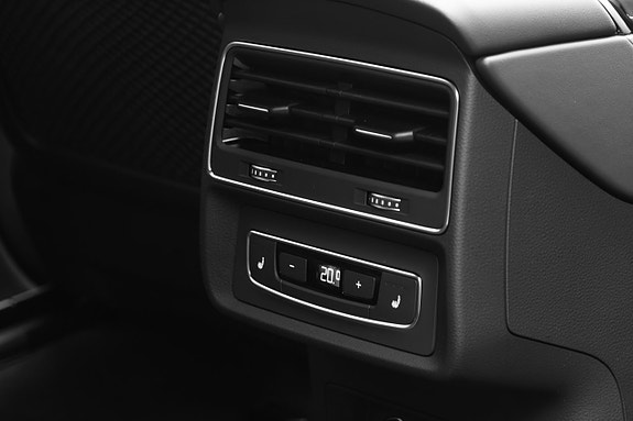 Audi Q8 26 of 30