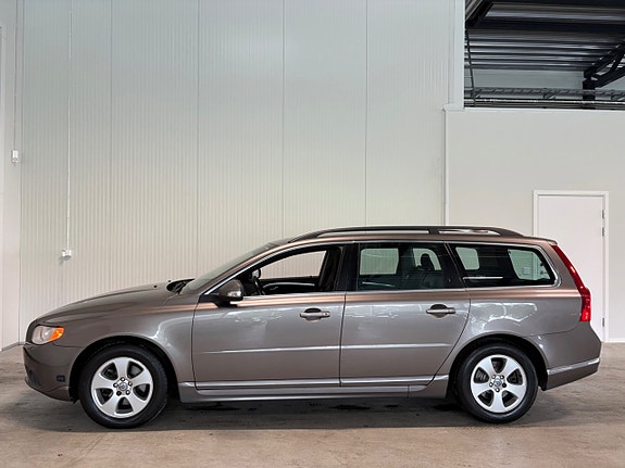 Volvo V70 5 of 20