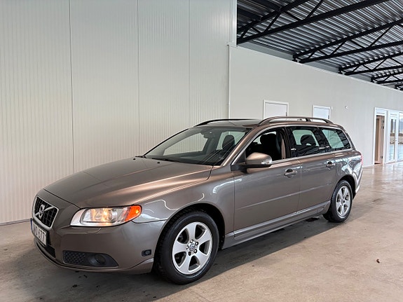 Volvo V70 4 of 20
