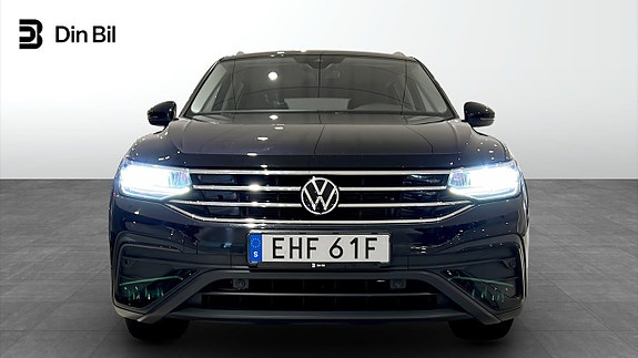 Volkswagen Tiguan Allspace 4 of 23