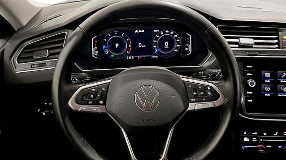 Volkswagen Tiguan Allspace 22 of 23