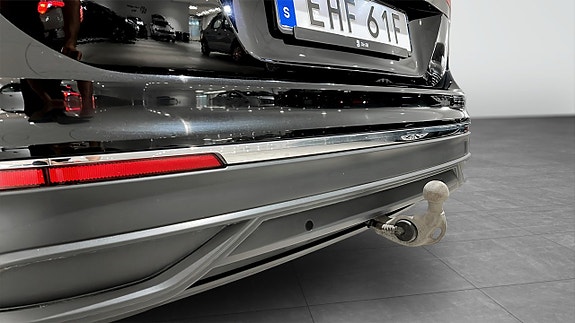 Volkswagen Tiguan Allspace 13 of 23