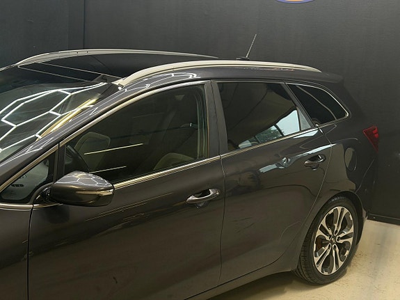 Kia Ceed 14 of 25