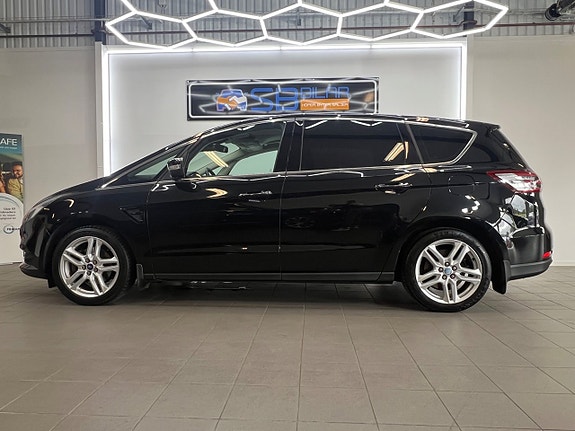 Ford S-MAX 2 of 5