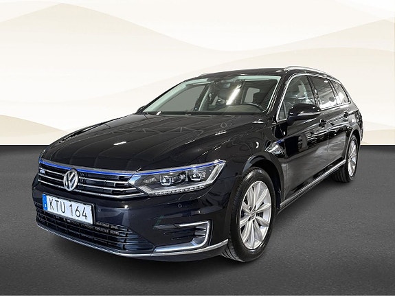 Volkswagen Passat 19 of 19