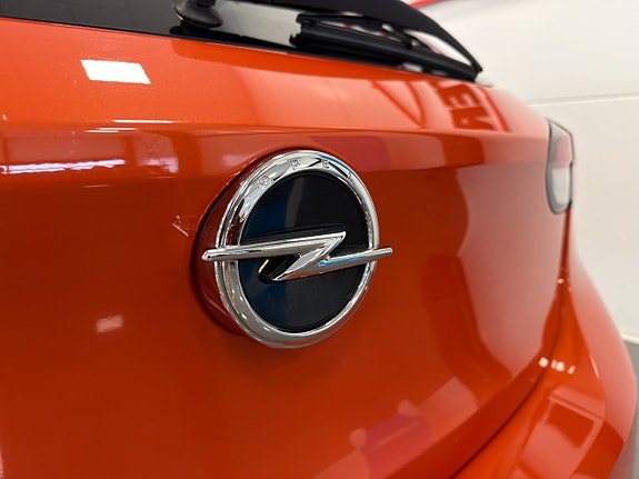 Opel Corsa 14 of 17