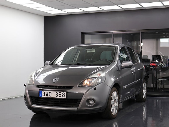 Renault Clio 2 of 5