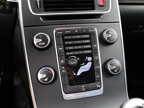 Volvo V60 16 of 27