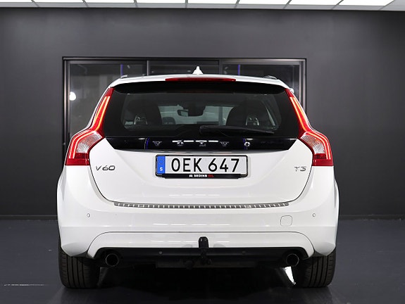 Volvo V60 7 of 27