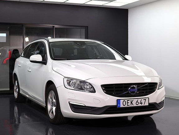 Volvo V60 4 of 5