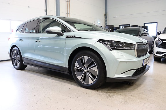 Skoda Enyaq 3 of 5