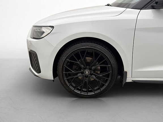Audi A1 28 of 30