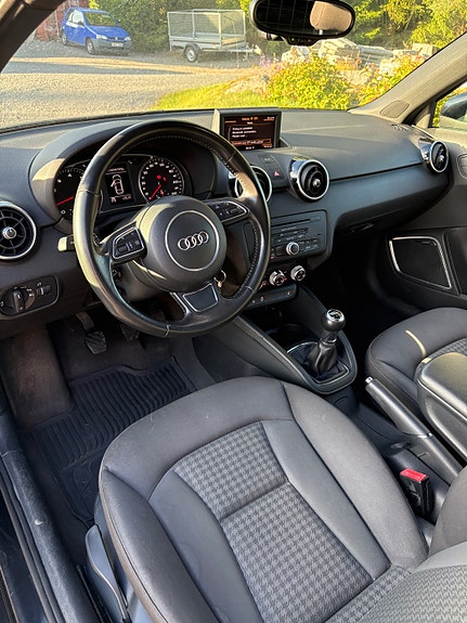 Audi A1 7 of 12