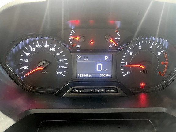 Peugeot Partner 11 of 18