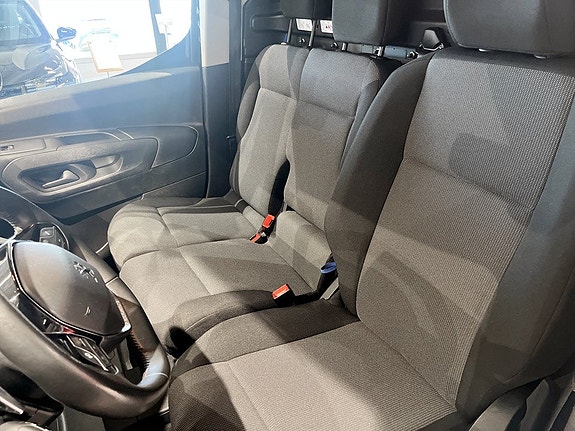 Peugeot Partner 8 of 18