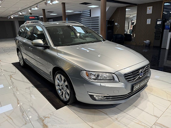 Volvo V70 8 of 30