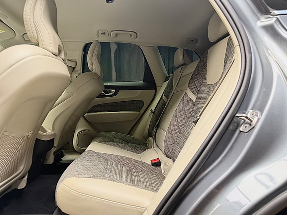 Volvo XC60 18 of 27