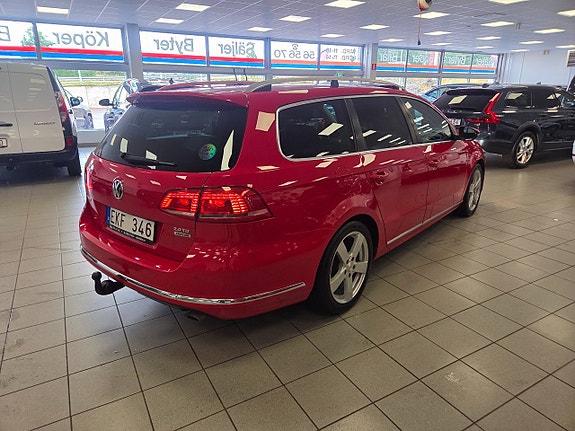 Volkswagen Passat 9 of 22