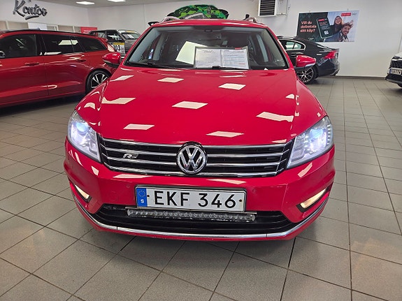 Volkswagen Passat 15 of 22