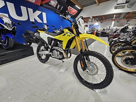 Suzuki DR-Z4S 5 of 6