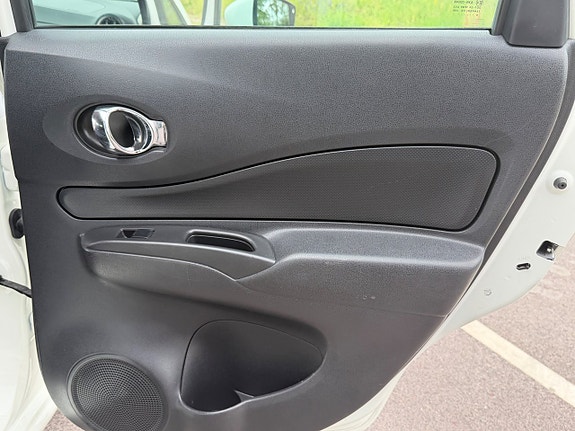 Nissan Note 13 of 18