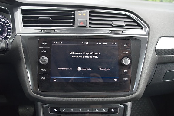 Volkswagen Tiguan Allspace 13 of 28
