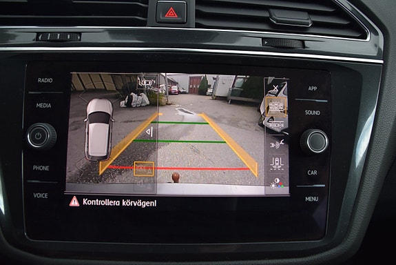 Volkswagen Tiguan Allspace 14 of 28