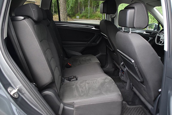 Volkswagen Tiguan Allspace 11 of 28