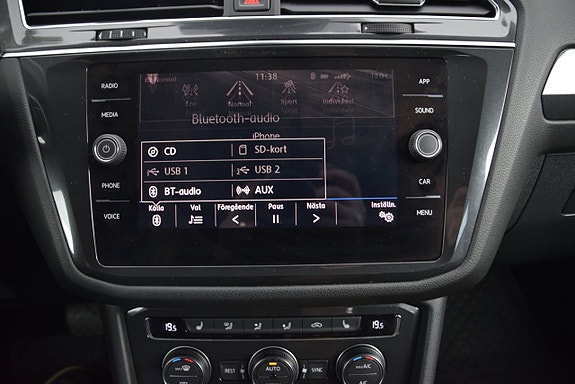 Volkswagen Tiguan Allspace 18 of 28
