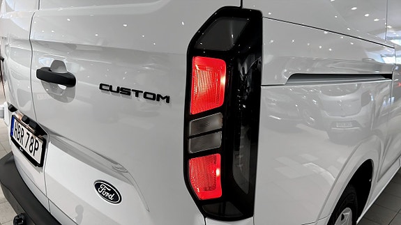 Ford Transit 14 of 19
