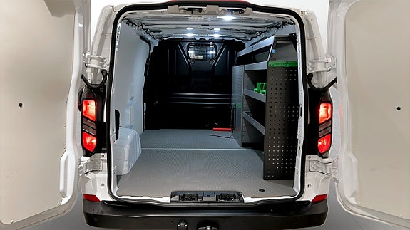 Ford Transit 12 of 19