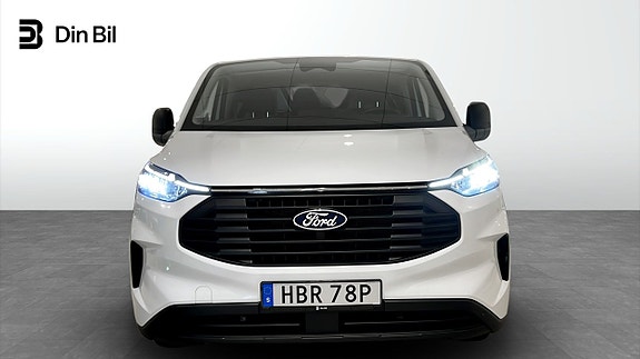 Ford Transit 4 of 5