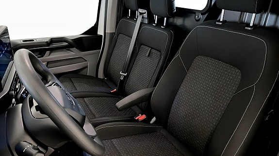 Ford Transit 8 of 19
