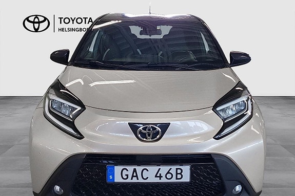 Toyota Aygo X 2 of 11