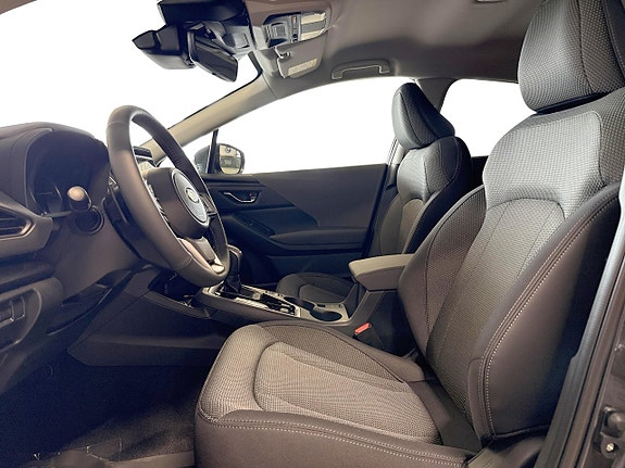 Subaru Crosstrek 2 of 5