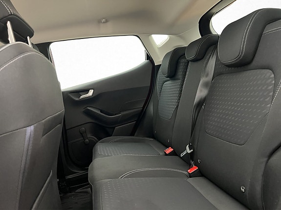 Ford Fiesta 16 of 29
